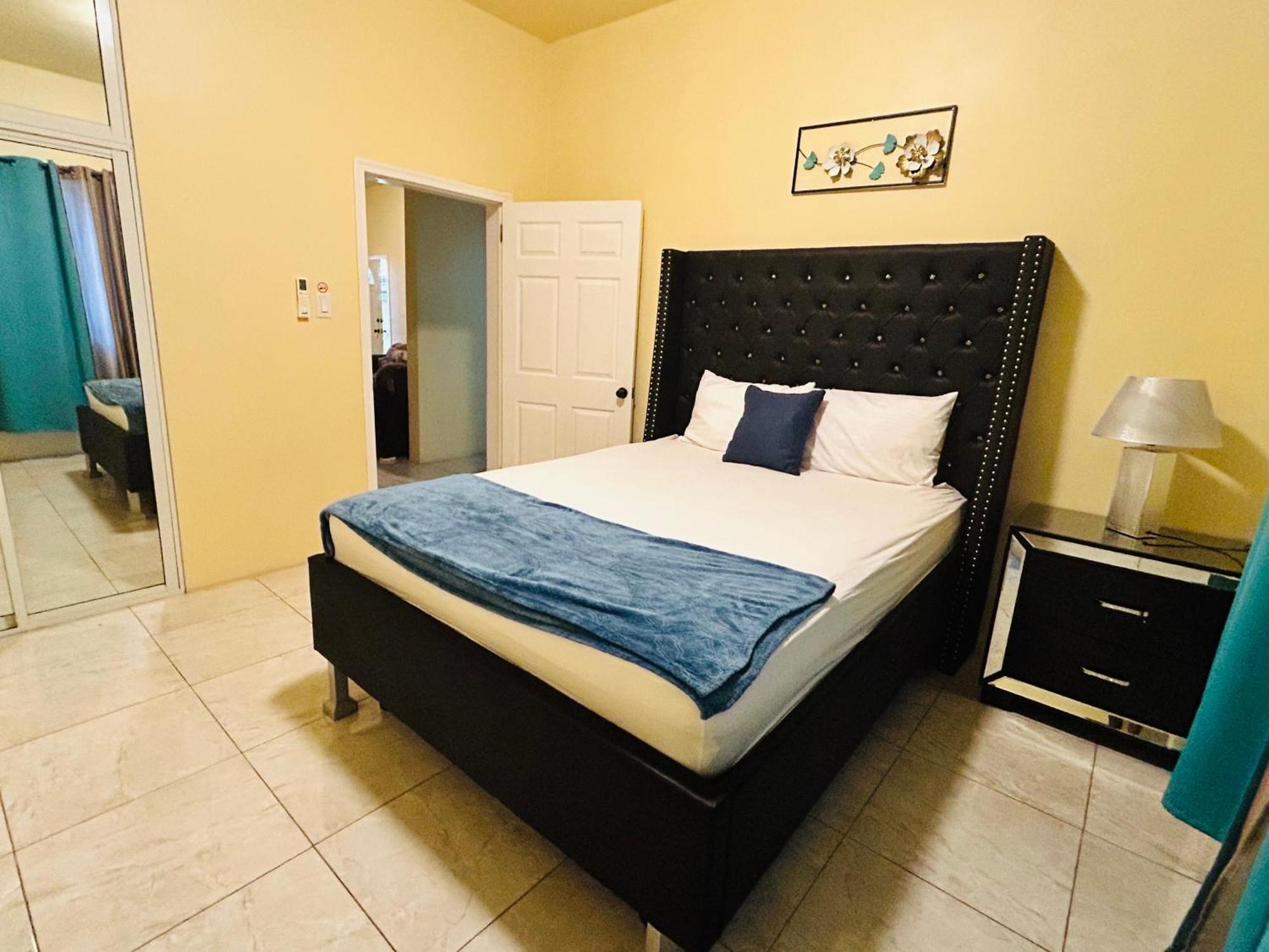 The Rest Stop- Gated Community-24 Hrs Security Montego Bay Exterior foto